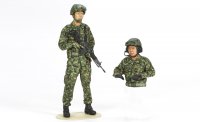 Figuren JGSDF Panzerbesatzung (2) · Tamiya · Maßstab 1:16 im Angebot